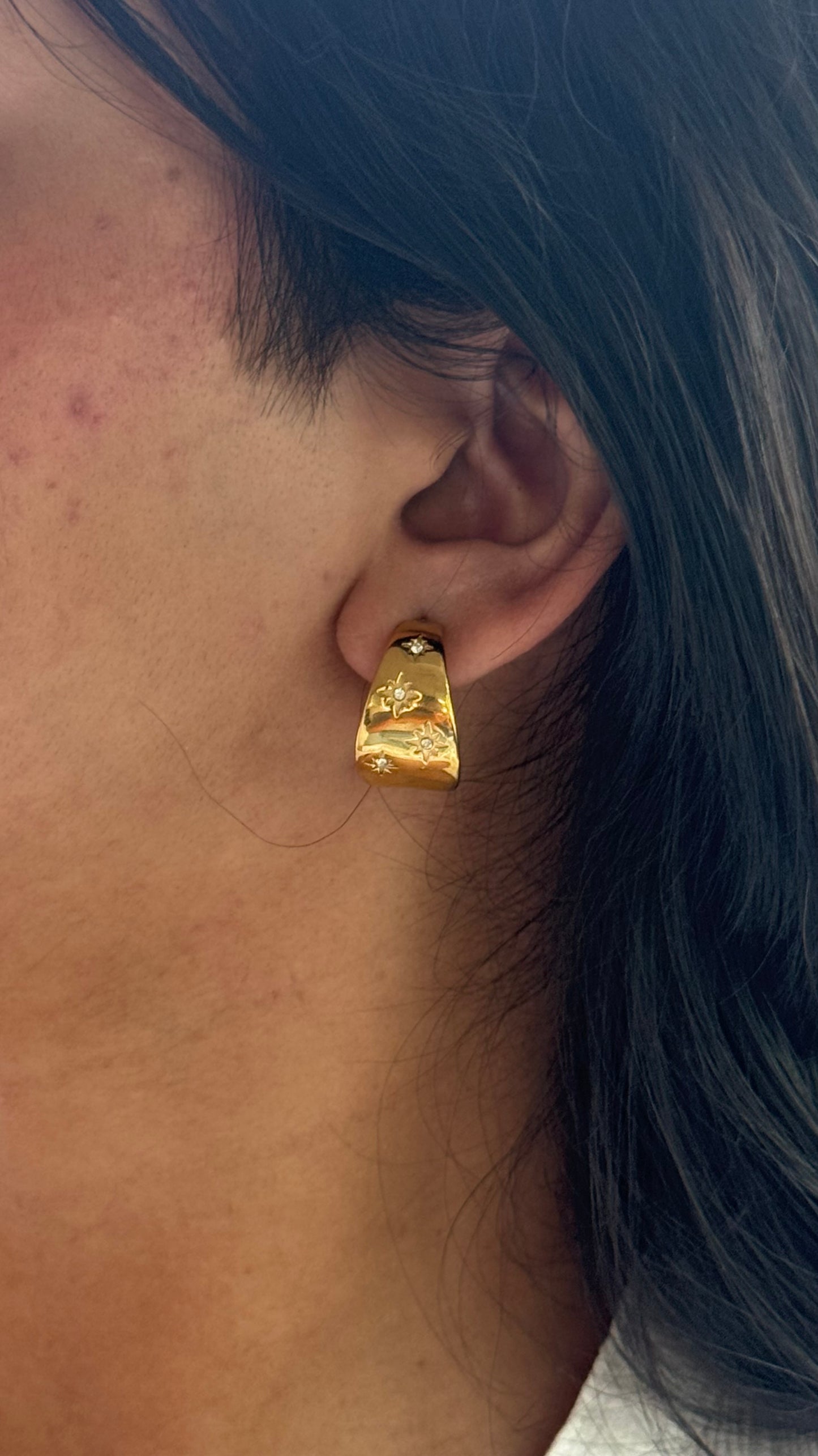 Star Half Thic Hoops