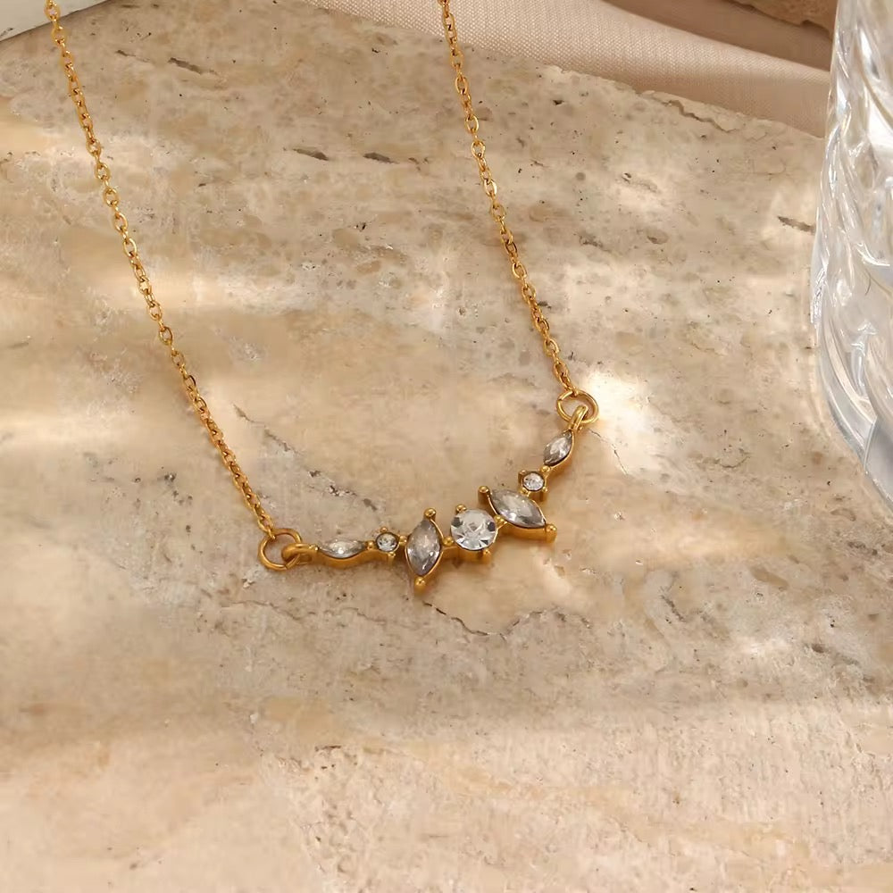 Elara Necklace