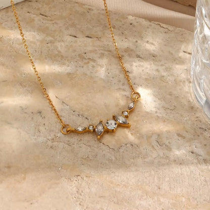 Elara Necklace