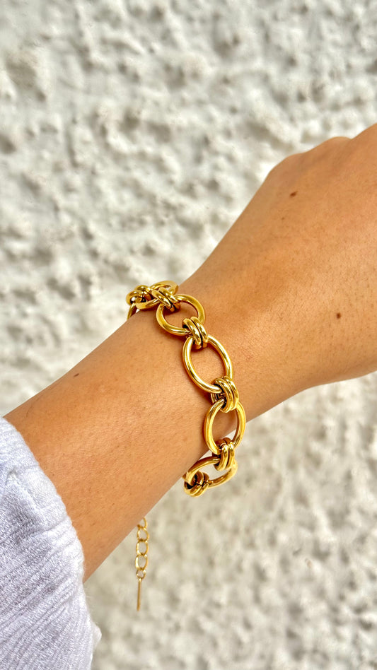 Chain Reaction Bracelet
