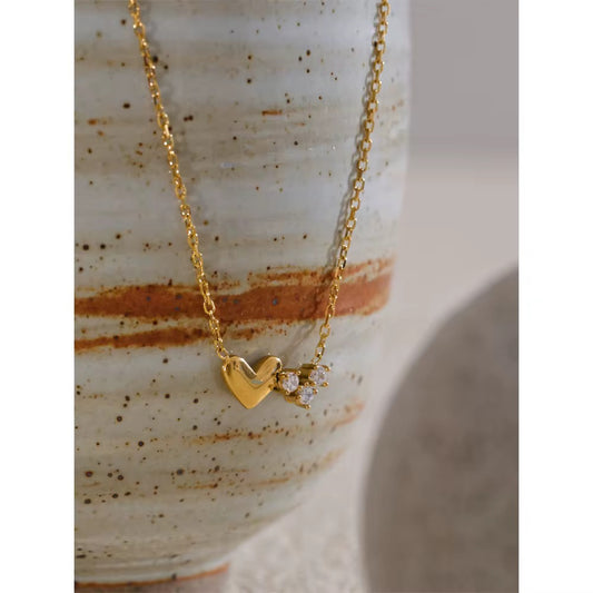 Love Beam Necklace