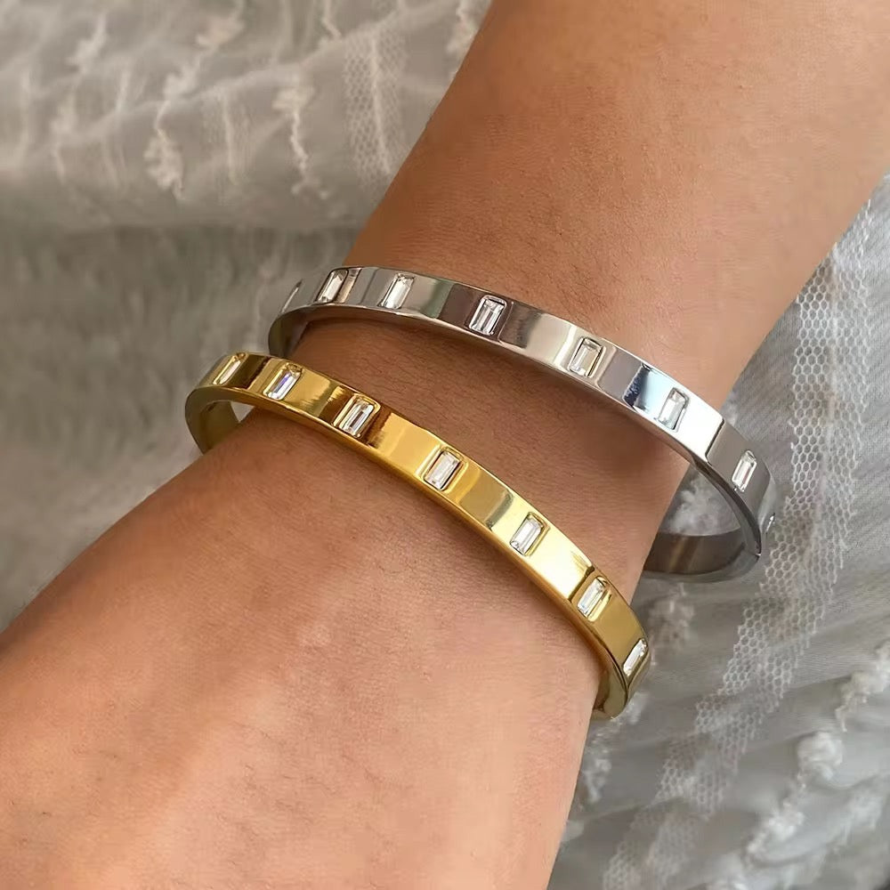Starry Kada