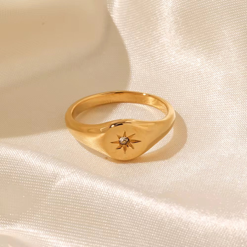 Stella Ring